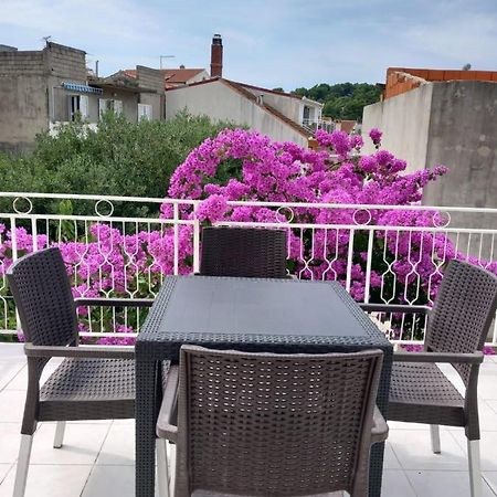 Apartment Mladen هفار المظهر الخارجي الصورة